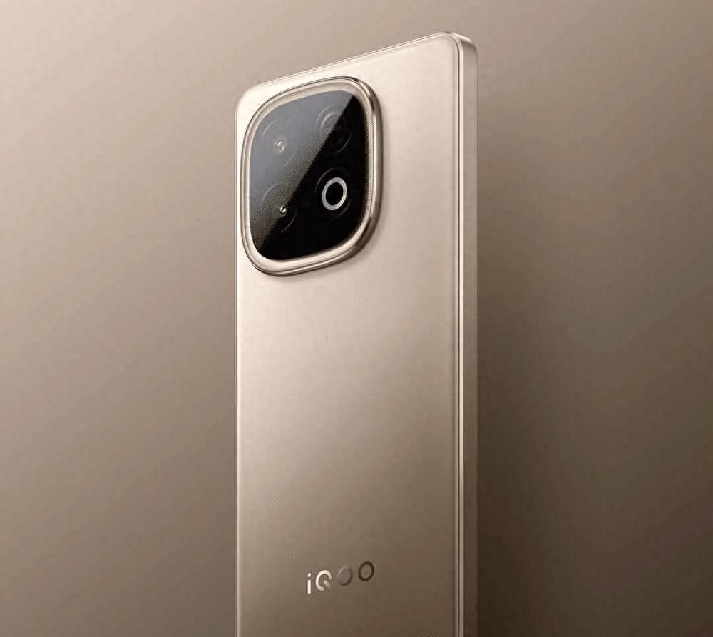 《屏幕技术大爆炸：LCD、OLED、Mini LED、Micro LED 全解析》