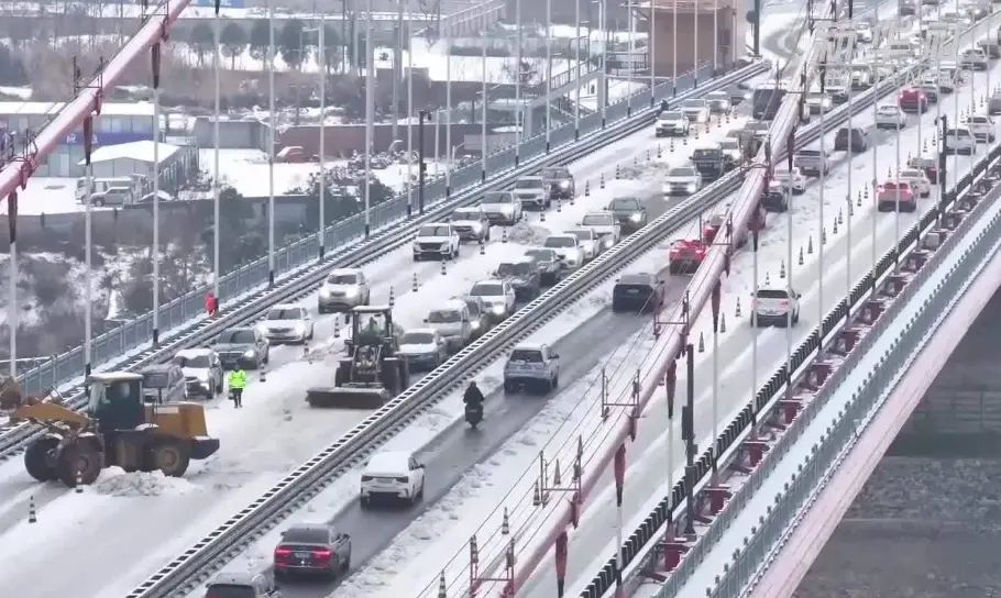 Approximately | 一个冷笑话,3个小时的回程大约花了27个小时