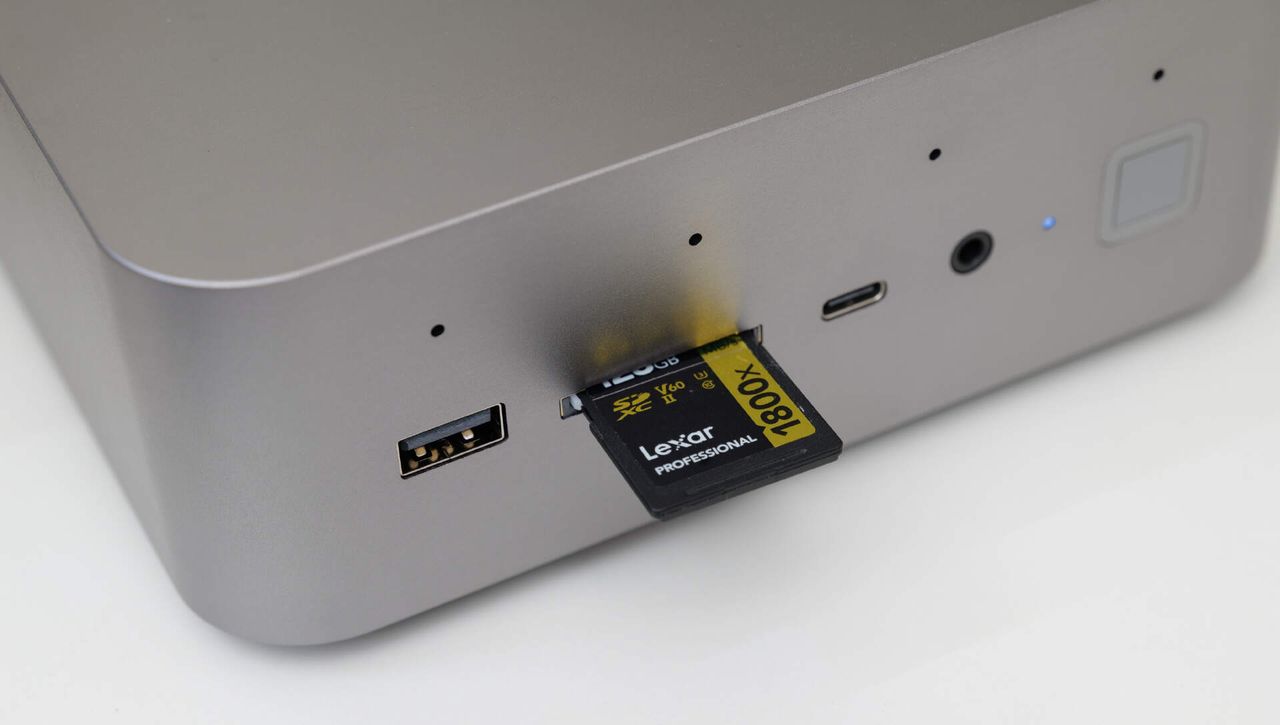 迷你主机终极扩展形态?零刻GTi13 Ultra大战本地AI大模型与3A游戏