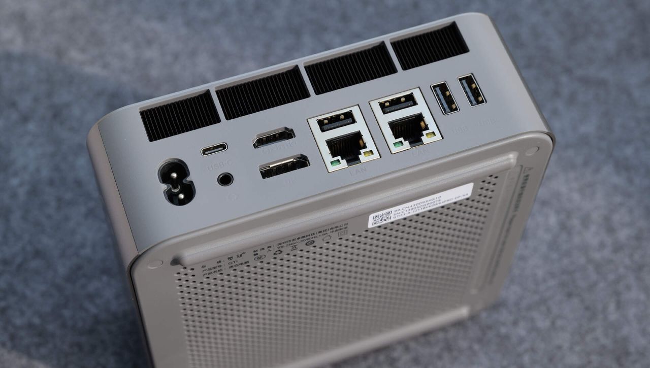 迷你主机终极扩展形态?零刻GTi13 Ultra大战本地AI大模型与3A游戏