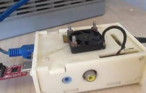 这个拍立得很特别,小票纸都能当相纸用?