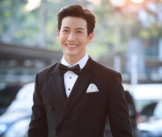 泰星push、pooklook、kwan相继签约pptv，泰国这个台真有钱