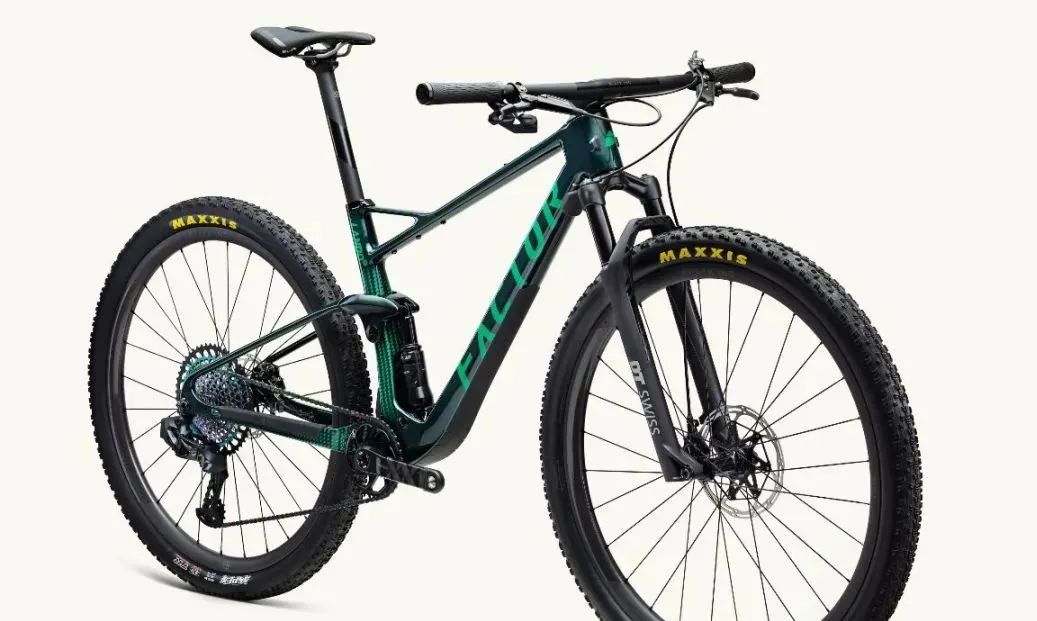 FACTOR首次亮相的山地车系列