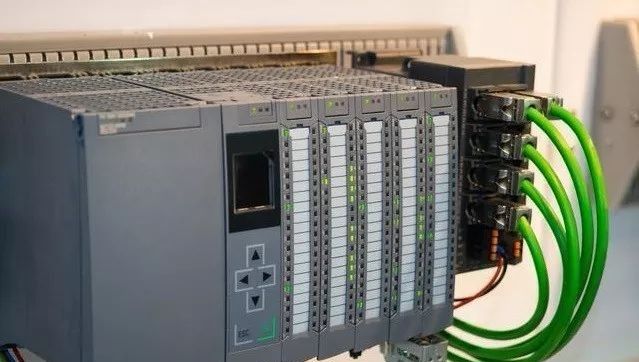 0基础照样学PLC做项目,这些有效方法少一步都不行...