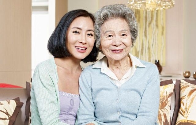 我离异后,对门的女人总找我修东西,她丈夫的眼神越来越不对劲