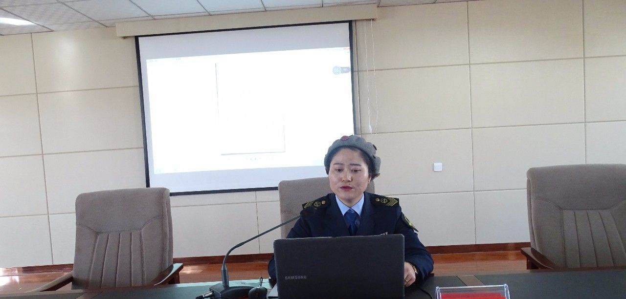 县食药监局开展全县食药监系统党的十九大精神宣讲暨食品药品监管业务培训