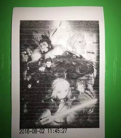 这个拍立得很特别,小票纸都能当相纸用?