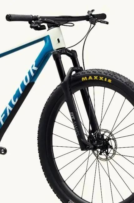 FACTOR首次亮相的山地车系列
