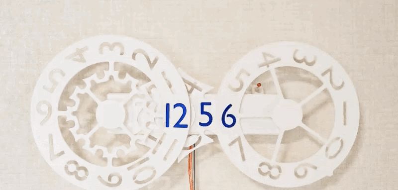 星际飞船驾驶舱模拟器、创意数字时钟|DF创客周刊(第75期)