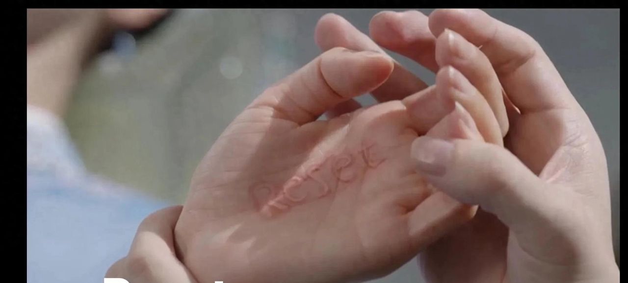 《赴山海》中，乱髓指与三大世家，牵引出来的幕后黑衣人