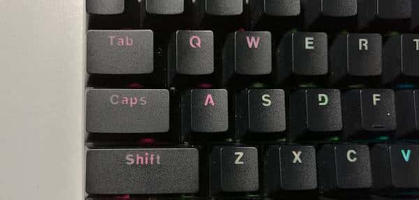 闪亮炫酷可以更好——雷柏V720 RGB全彩背光机械键盘茶轴使用测评