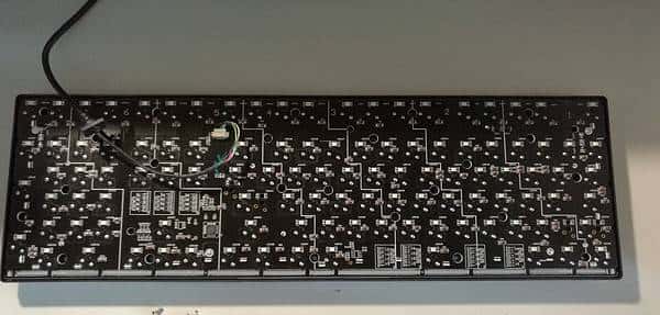 闪亮炫酷可以更好——雷柏V720 RGB全彩背光机械键盘茶轴使用测评