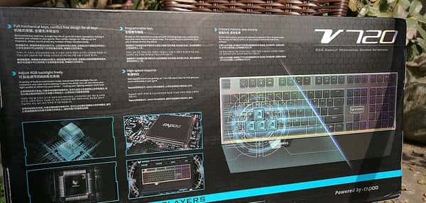 闪亮炫酷可以更好——雷柏V720 RGB全彩背光机械键盘茶轴使用测评