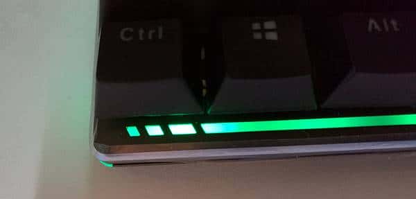 闪亮炫酷可以更好——雷柏V720 RGB全彩背光机械键盘茶轴使用测评