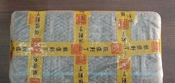 闪亮炫酷可以更好——雷柏V720 RGB全彩背光机械键盘茶轴使用测评