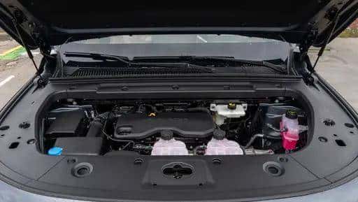 零跑C10:续航里程提升14%,充电速度提升近一半,值得选吗?