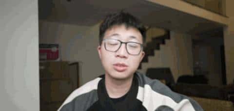 沉迷游戏,垫底逆袭,17岁少年垫钱帮人团蔬菜,成上海最年轻团长