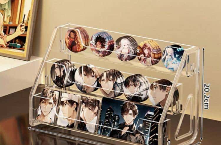 谷子收纳流行“邪修”了？替换搜索词、挖“跨界”材料、动手DIY……二次元脑袋花样省出“金条”！