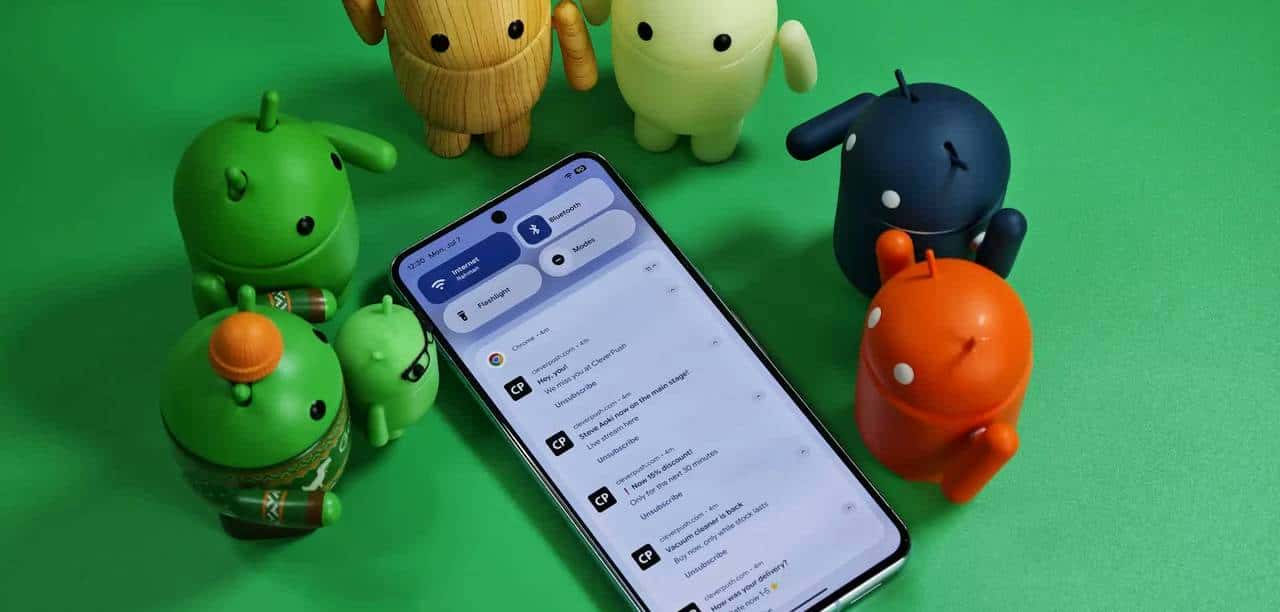 早报｜苹果或在自带地图加入广告/3999元起，一加15正式发布/iPhone 18或将延期至2027年