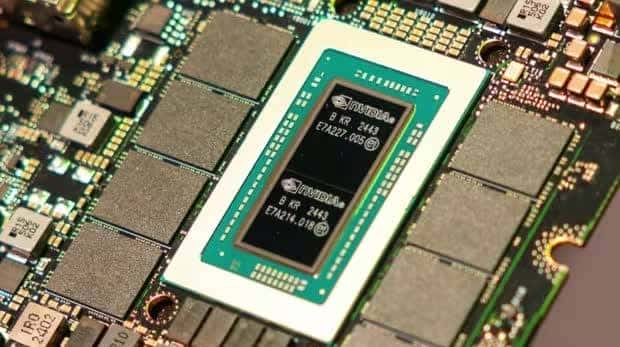 早报｜苹果或在自带地图加入广告/3999元起，一加15正式发布/iPhone 18或将延期至2027年