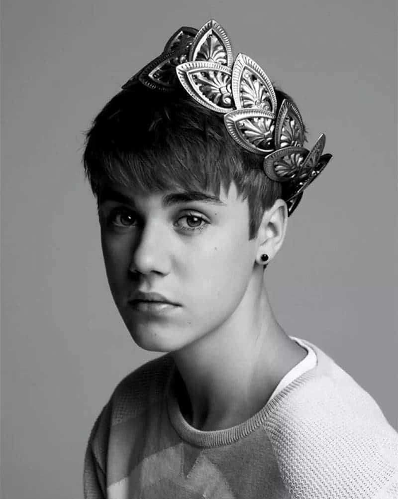 比伯的成名之路，有多出名就有多叛逆，再添玫瑰刺青