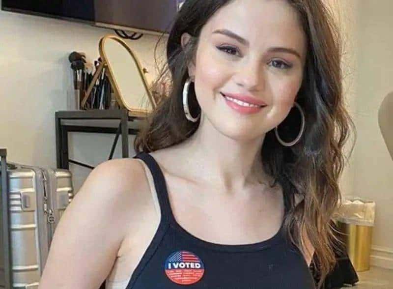 比伯的成名之路，有多出名就有多叛逆，再添玫瑰刺青