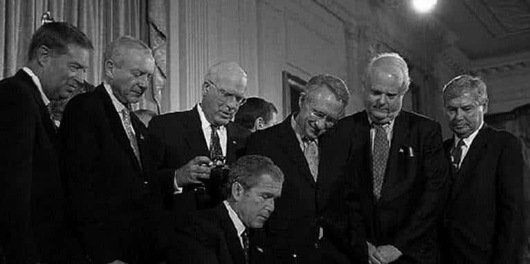 从中美两国各自建立“统一的身份证号码”的差异想开来