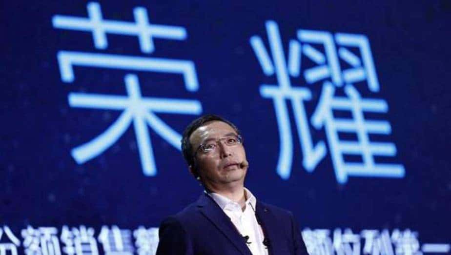 荣耀赵明谈时刻被友商关注,百度网盘破解版开发者被抓