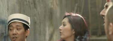 这个总是自黑矮化自己的小男人，我却爱死他了