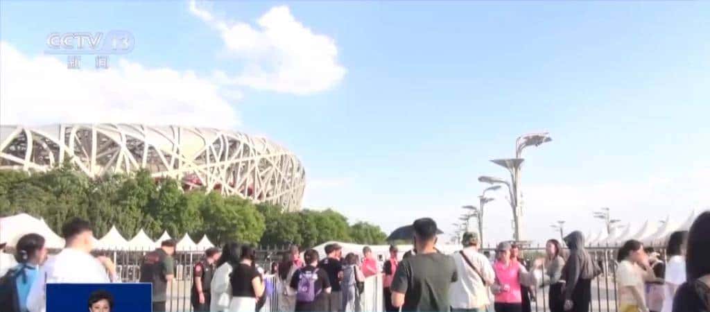 查获 143 人！央视起底“黄牛”抢票外挂