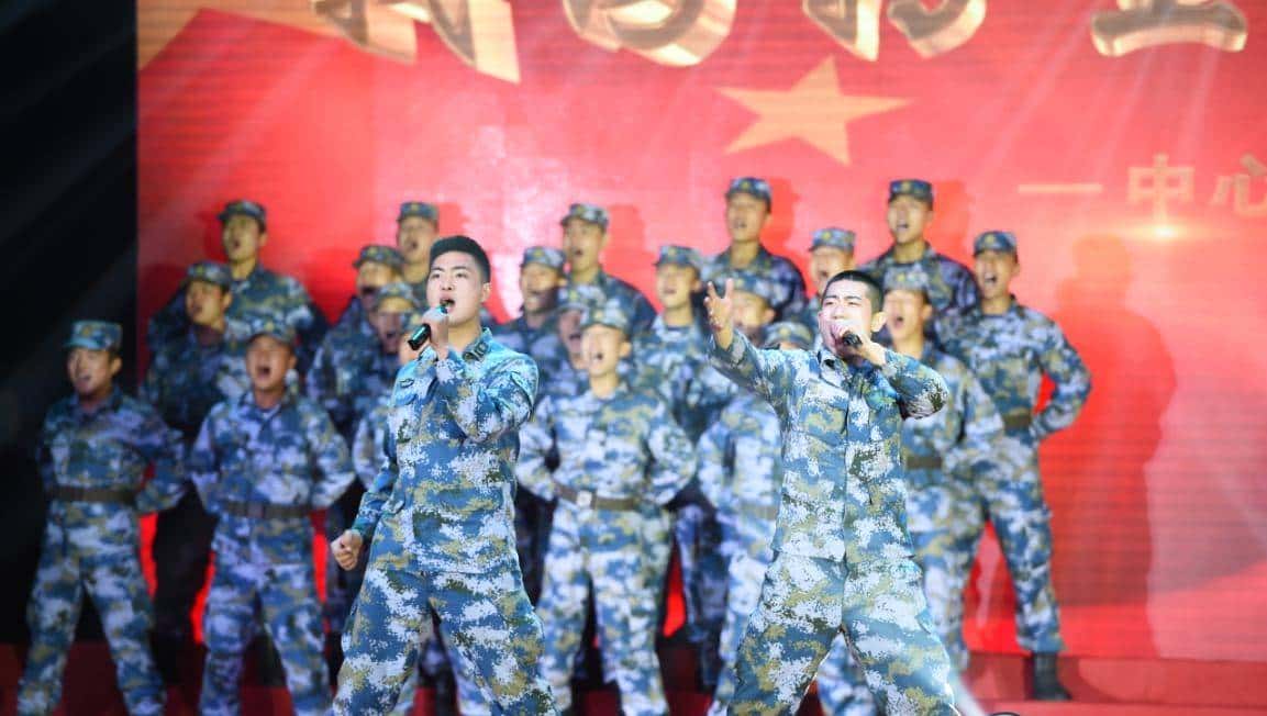 海军这台晚会,有燃点!有泪点!有亮点