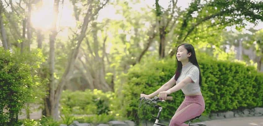 免费的本地AI视频生成，在ComfyUI中运行Mochi视频大模型