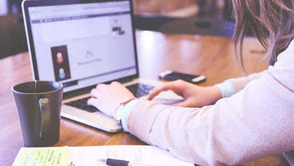 高效办公！Python 批量生成PDF文档是如何做到的？