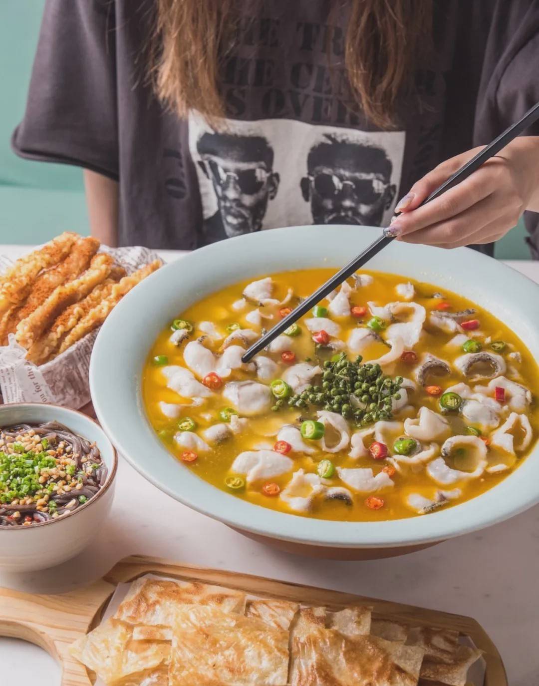 《魔都薅羊毛攻略》，网红餐厅也能便宜吃！