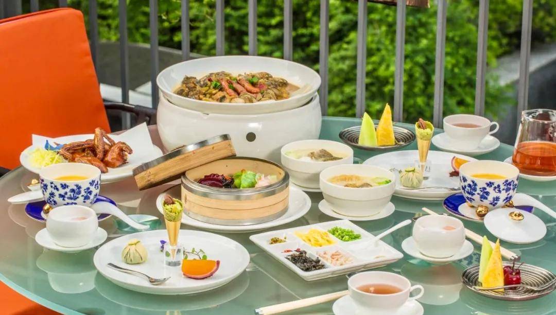 《魔都薅羊毛攻略》，网红餐厅也能便宜吃！