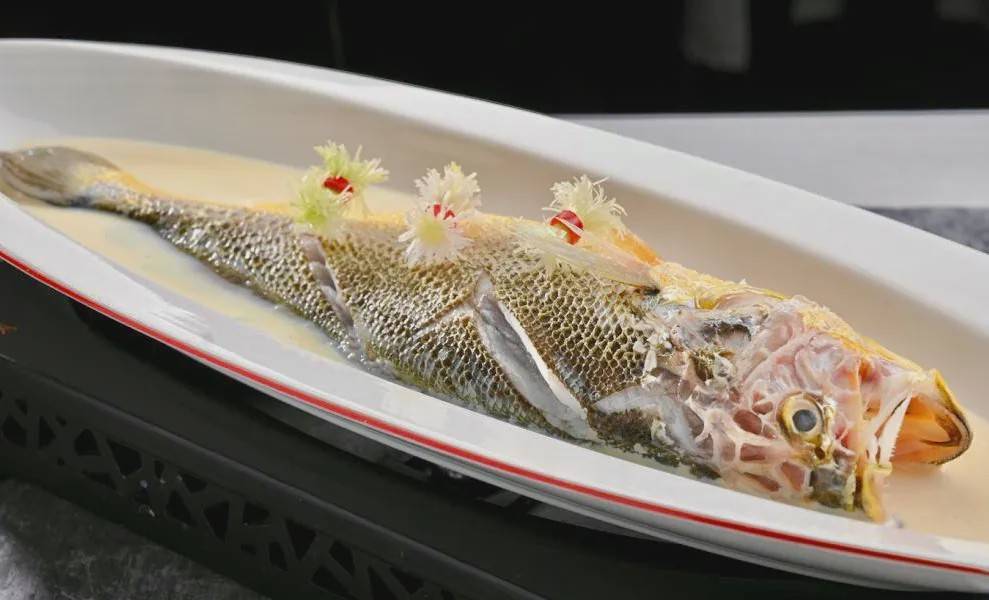 《魔都薅羊毛攻略》，网红餐厅也能便宜吃！