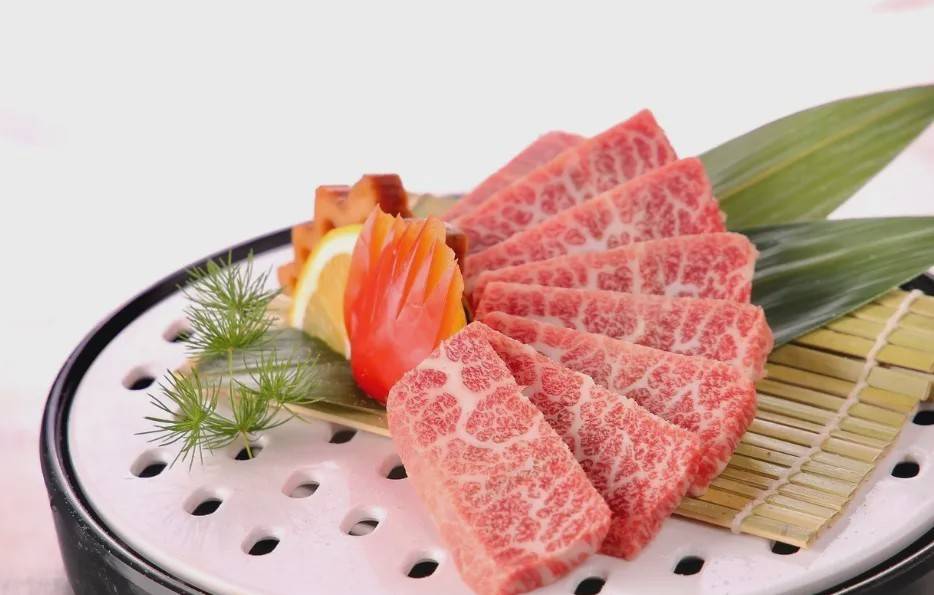 《魔都薅羊毛攻略》，网红餐厅也能便宜吃！