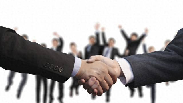 别再死磕产品了!懂人性的销售,才是真正的销冠