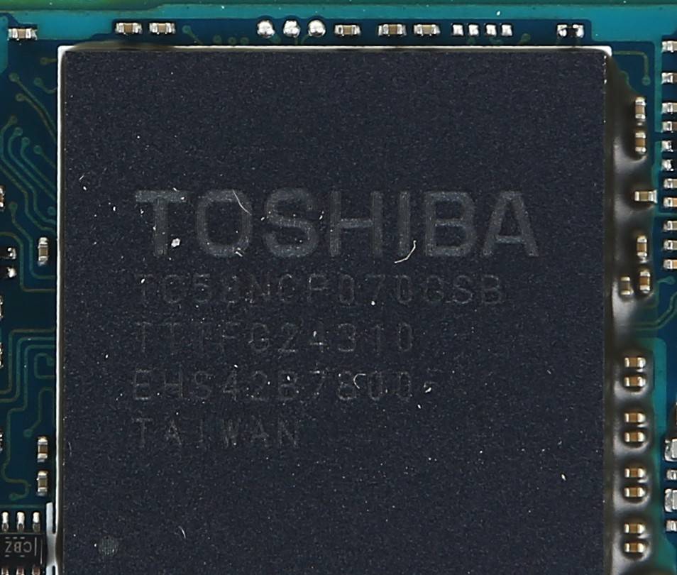 原创轻松干掉M.2 SSD网红——东芝饥饿鲨RD400速评