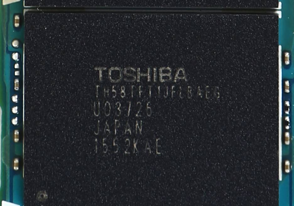 原创轻松干掉M.2 SSD网红——东芝饥饿鲨RD400速评