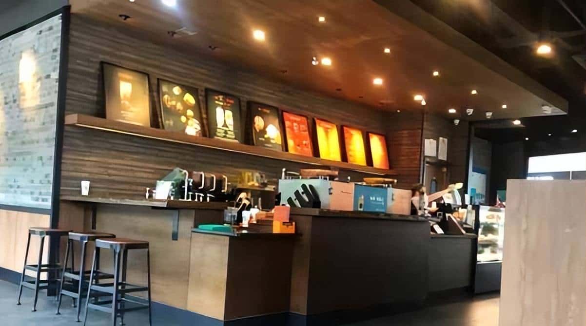 低成本搞定高可用!星巴克中国可观测性重构,亿级日志秒级响应