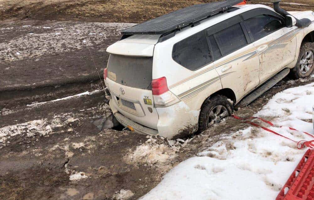 柴油普拉多3000VX,3车4人自驾澜沧江源头,路程艰险