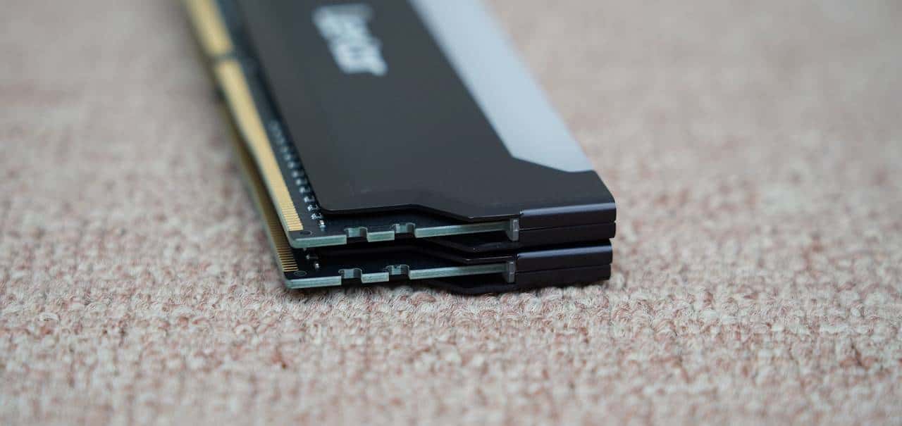 完全白嫖的性能?据说涂了这管防晒乳(FSR),能让显卡越级战斗