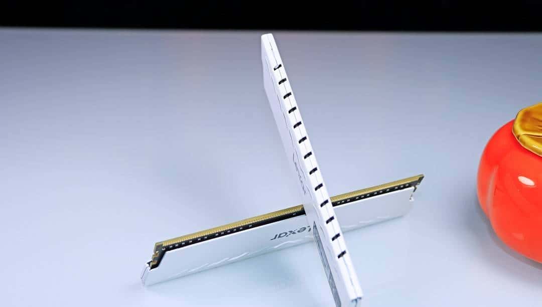 装台 5800X + 3090Ti 的主机,兼顾游戏与生产力