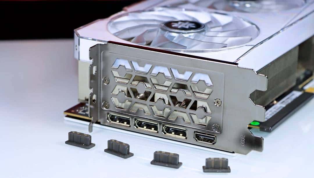 装台 5800X + 3090Ti 的主机,兼顾游戏与生产力