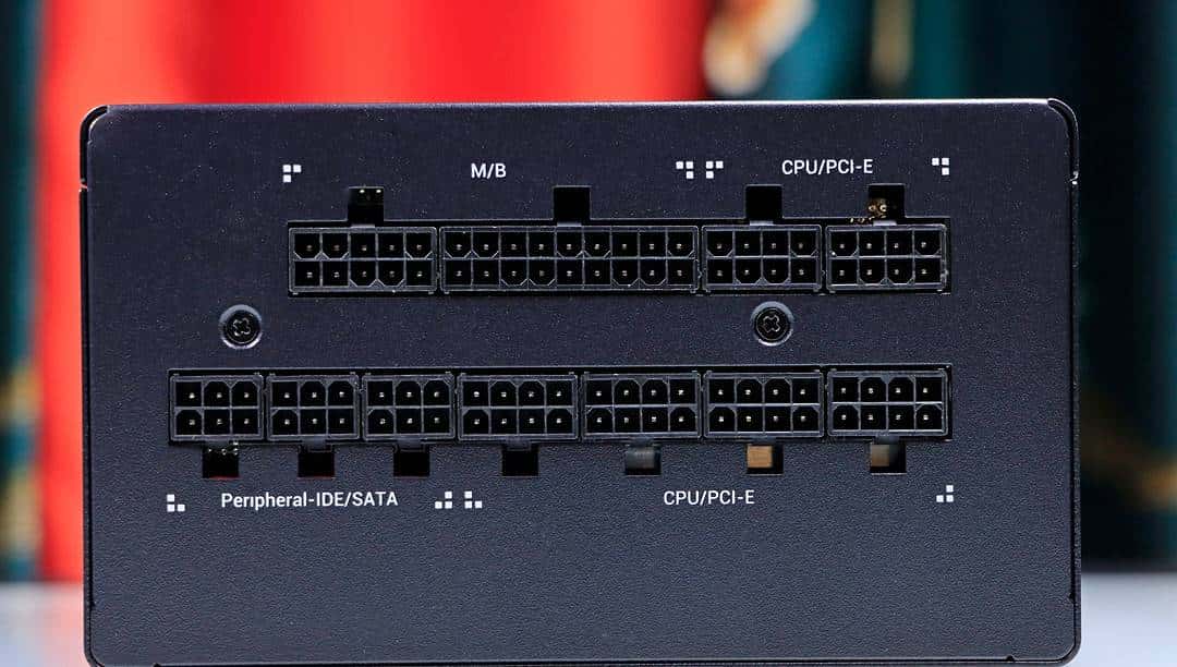 装台 5800X + 3090Ti 的主机,兼顾游戏与生产力