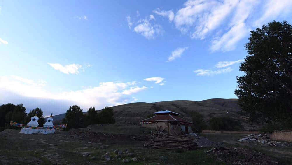 柴油普拉多3000VX,3车4人自驾澜沧江源头,路程艰险