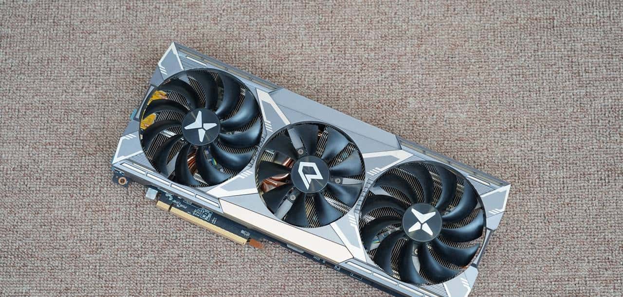 完全白嫖的性能?据说涂了这管防晒乳(FSR),能让显卡越级战斗