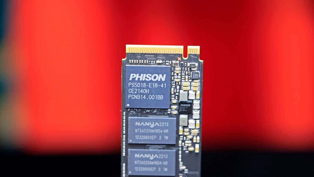 装台 5800X + 3090Ti 的主机,兼顾游戏与生产力