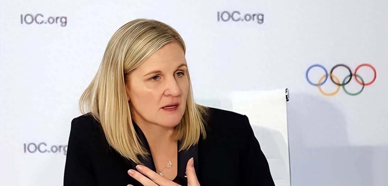 英媒揭考文垂老底:她是巴赫的木偶 津巴布韦最穷时领10万美元奖金